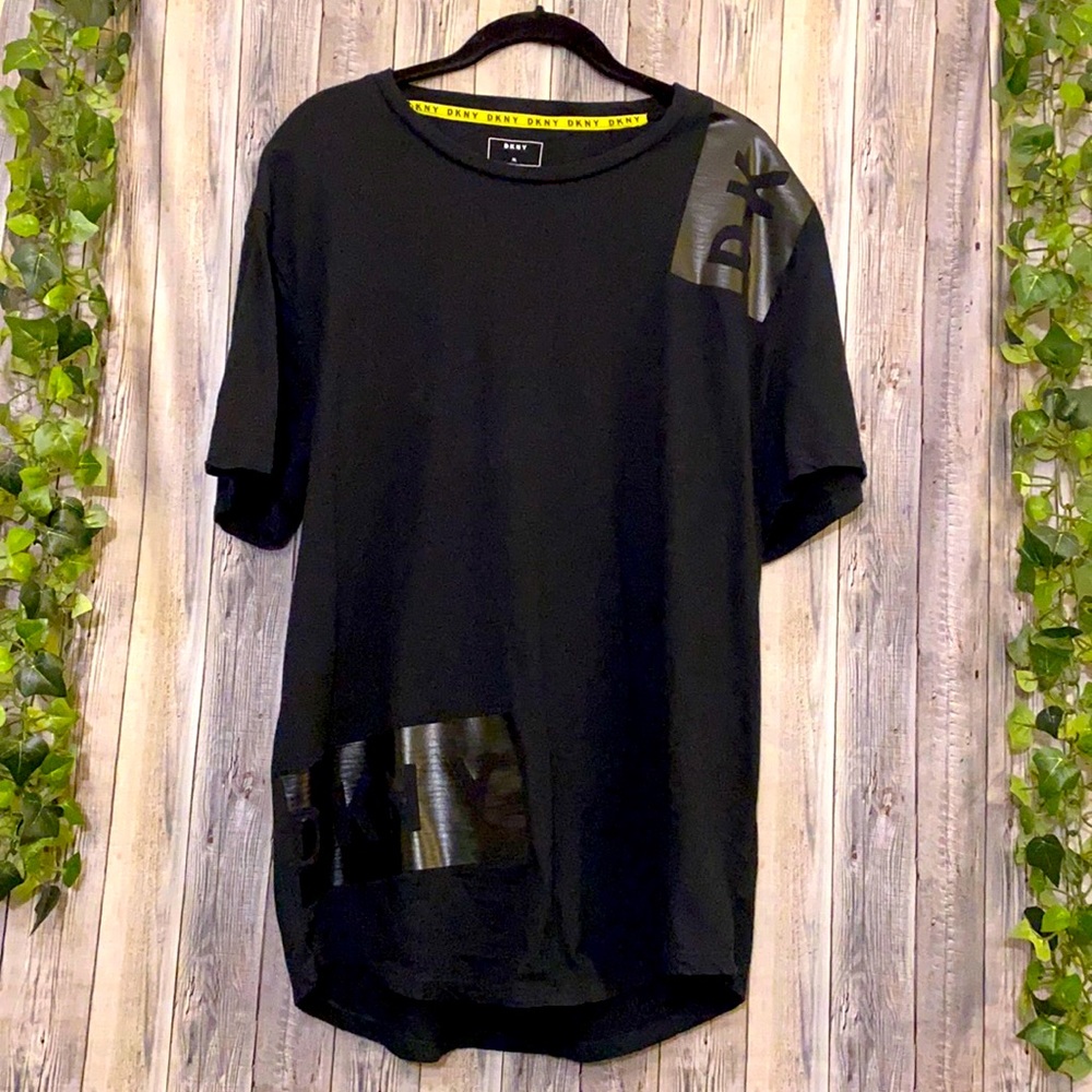 💎🔥DKNY XL shirt!!!